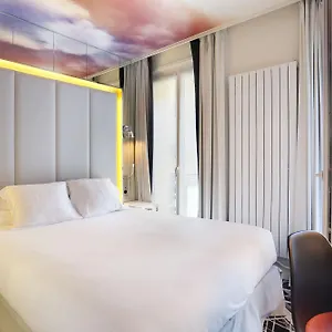 Hotel Nouvel Eiffel, París