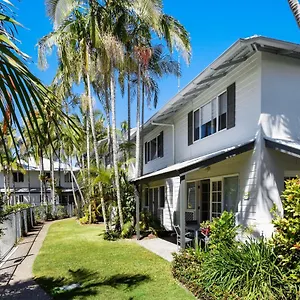 https://coco-bay-resort.queenslandhotels.net